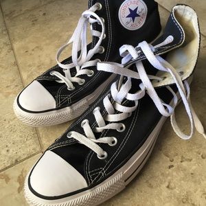 Converse All Star size W9/ M7